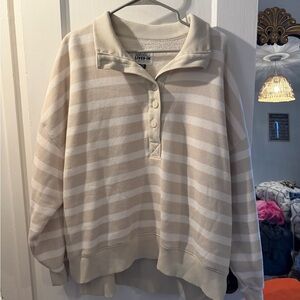 American Eagle Cream Textured Sweater